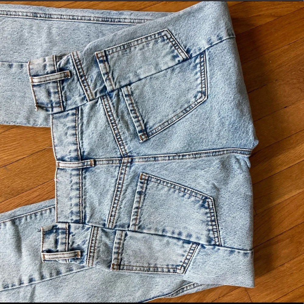 Revice High Rise Denim - Picture 4 of 4
